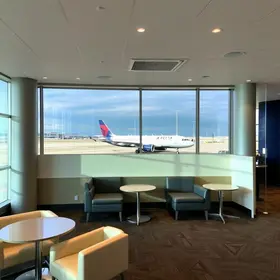 Delta Sky Club